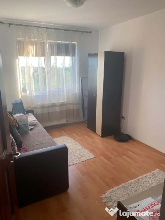 Apartament 3 camere - zona Constantin Brancoveanu
