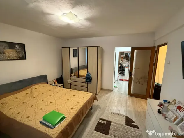 APARTAMENT 2 CAMERE DE VÂNZARE – RENOVAT, MOBILAT ȘI UTI - Giurgiu (Giurgiu)