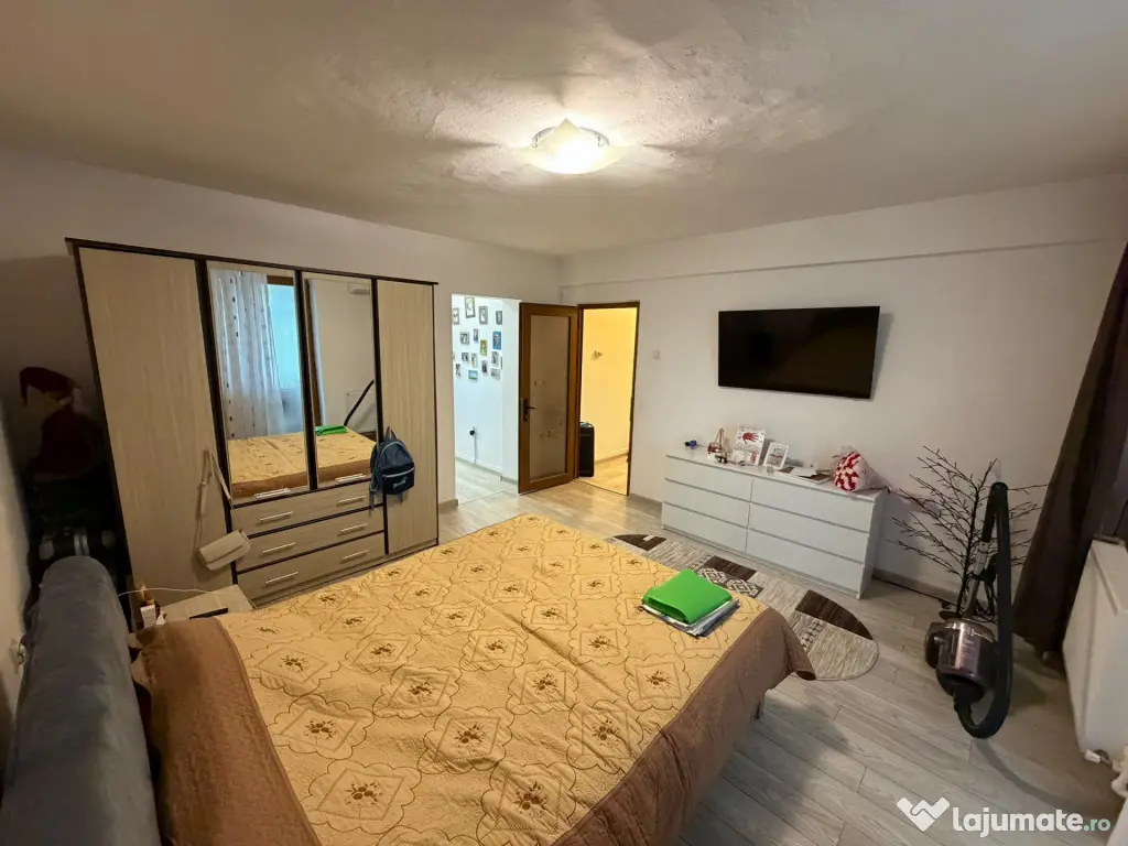 APARTAMENT 2 CAMERE DE VÂNZARE – RENOVAT, MOBILAT ȘI UTI - Giurgiu (Giurgiu)