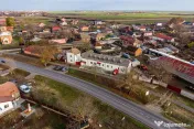 Clădire potrivită pentru proiecte educaționale sau de îngrijire