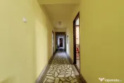 Clădire potrivită pentru proiecte educaționale sau de îngrijire