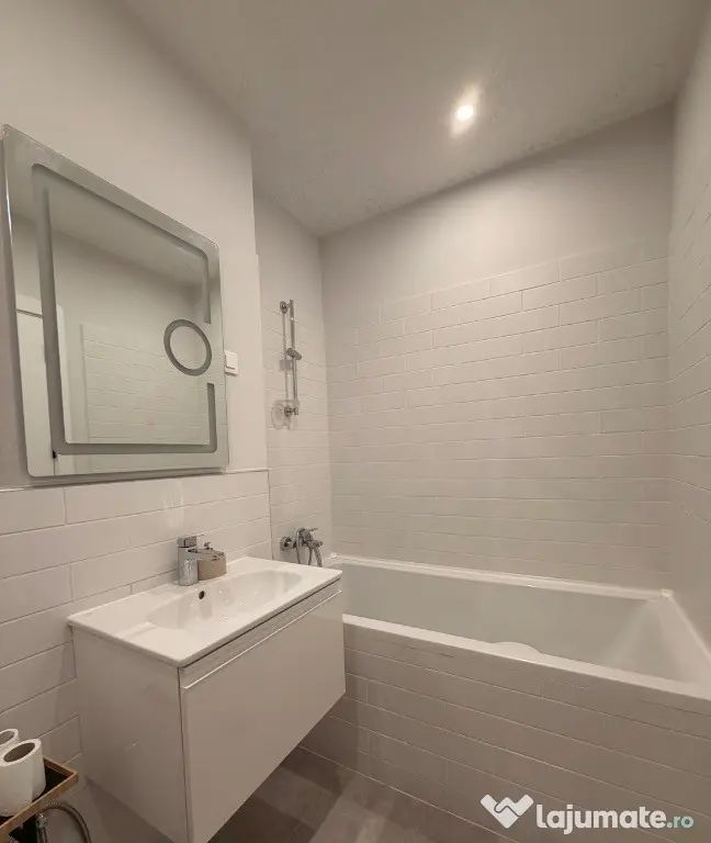 Apartament-3-camere-Straulesti Baneasa - Bucuresti (Bucuresti-Ilfov)