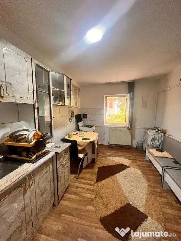 Vand apartament cu 3 camere Crâng - Buzau (Buzau)
