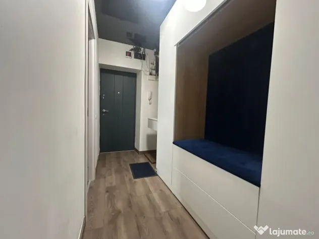 Renovat 2022 - Apartament 4 camere - etaj 1 - Dorobantilor. - Braila (Braila)