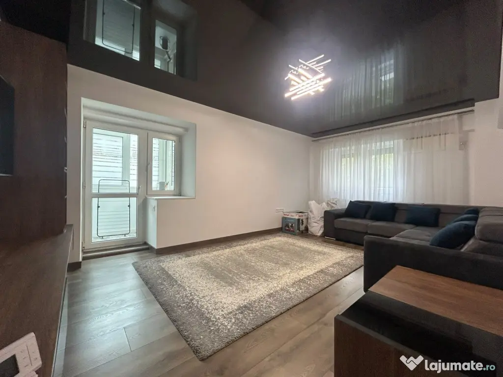 Renovat 2022 - Apartament 4 camere - etaj 1 - Dorobantilor. - Braila (Braila)