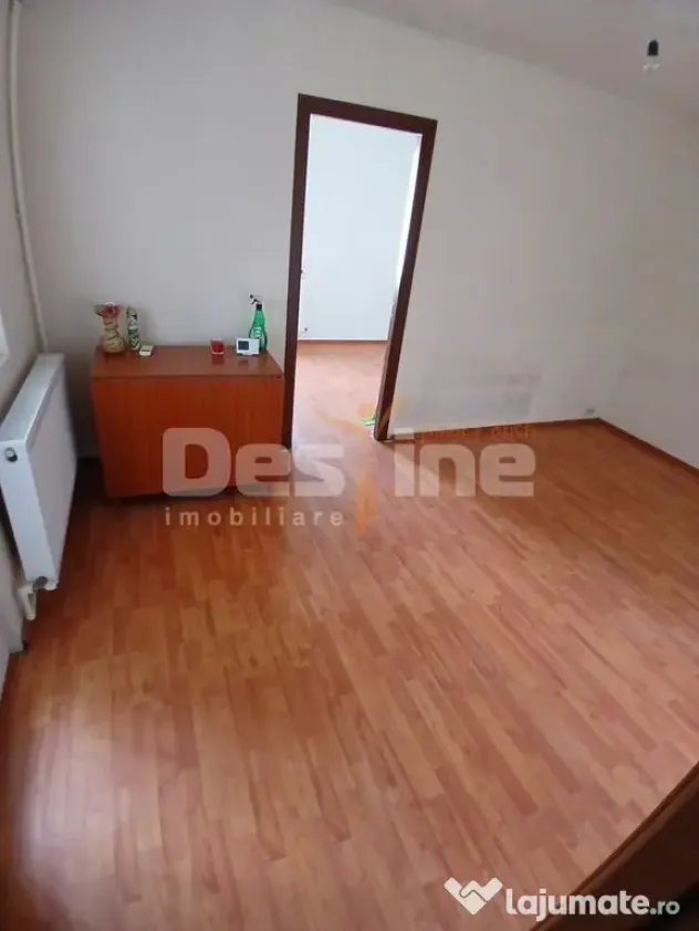 Apartament cu 2 camere de vânzare, zona Inel II – Școala 8 - Constanta (Constanta)
