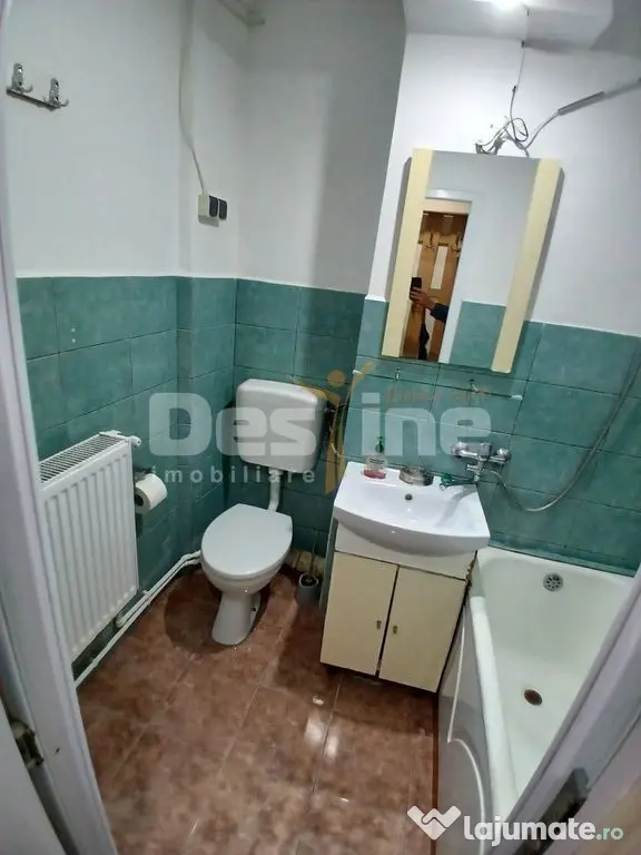 Apartament cu 2 camere de vânzare, zona Inel II – Școala 8 - Constanta (Constanta)