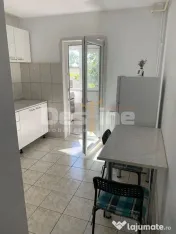 Inchiriez apartament 2 camere, zona Trocadero 