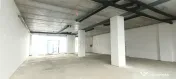 Spatiu comercial cu vitrine mari openspace - Torontalului 