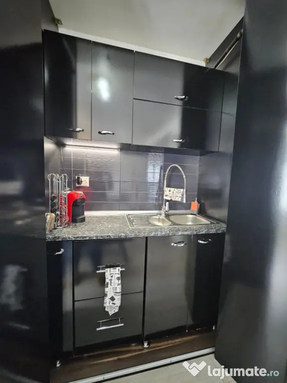 Ap 3 camere ultracentral, modern, 500 EURO - Pitesti (Arges)