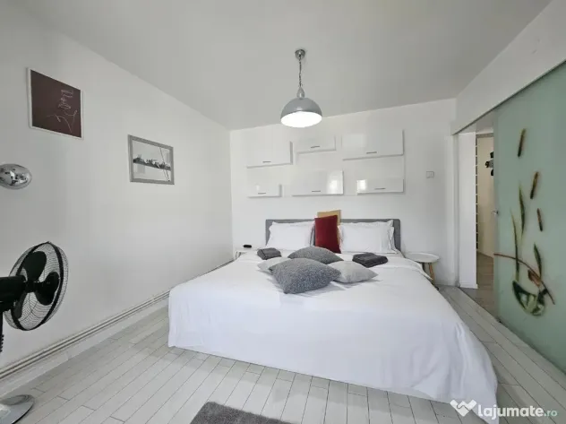 Ap 3 camere ultracentral, modern, 500 EURO - Pitesti (Arges)
