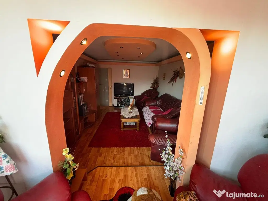 Apartament de 3 camere zona ALEXANDRU CEL BUN - Brasov (Brasov)