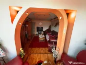 Apartament de 3 camere zona ALEXANDRU CEL BUN 