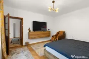 Casă cu 5 camere de vânzare - Aradul Nou