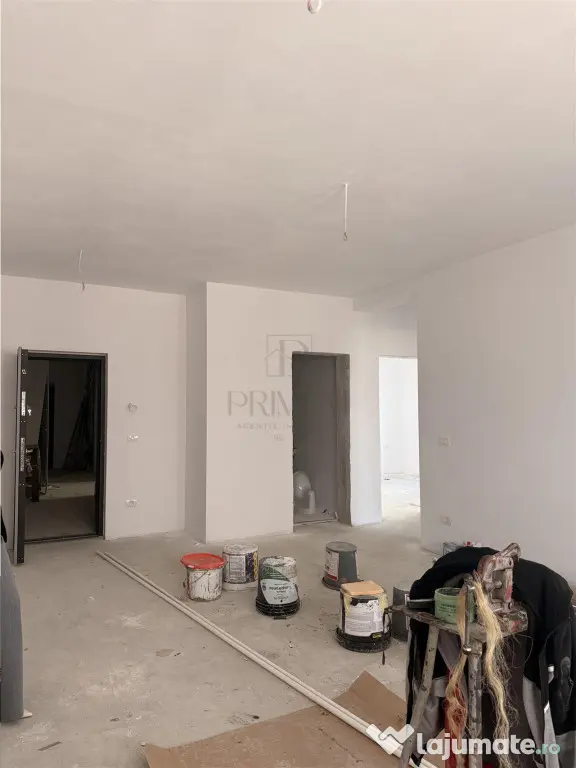 GIROC - APARTAMENT 3 CAMERE - BLOC NOU - 2026- CURTE PROPRIE - Giroc (Timis)