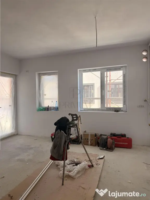 GIROC - APARTAMENT 3 CAMERE - BLOC NOU - 2026- CURTE PROPRIE - Giroc (Timis)