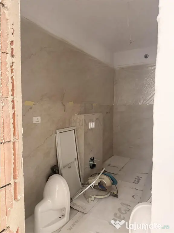 GIROC - APARTAMENT 3 CAMERE - BLOC NOU - 2026- CURTE PROPRIE - Giroc (Timis)