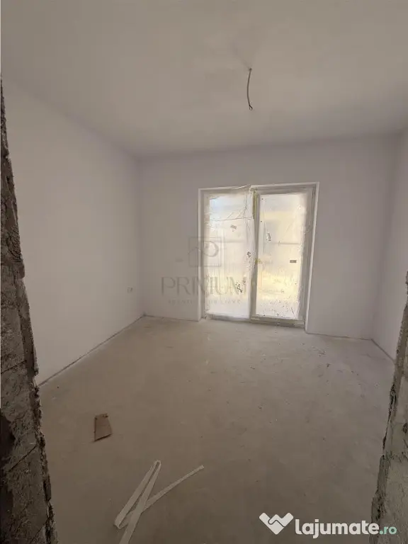 GIROC - APARTAMENT 3 CAMERE - BLOC NOU - 2026- CURTE PROPRIE - Giroc (Timis)