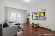 Apartament cu 3 camere etajul 2, bl. X42 Calea Aurel Vlaicu 