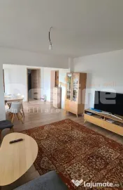 Apartament 3 camere modern + Loc de parcare – Bdul Unirii (Micro 6) 