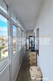 Apartament 3 camere modern + Loc de parcare – Bdul Unirii (Micro 6) 