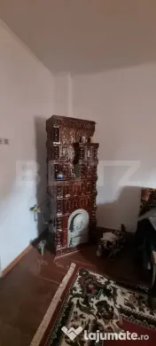 Casa 3 camere,curte si gradina