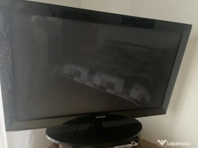 Corp bibliotecă TV