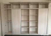 Vand Dulap / Dressing cu usi glisante - ideal pentru depozitare / casa / office