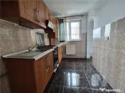 COLOSSEUM: Apartament 2 Camere decomandat Calea Bucuresti 