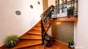 Apartament 4 camere de in vila ultracentral 
