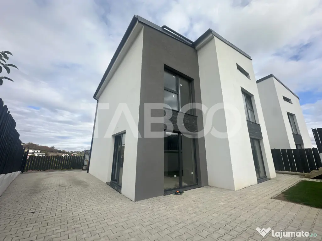 Casa individuala semifinisata alipita prin garaj de vanzare - Cluj-Napoca (Cluj)