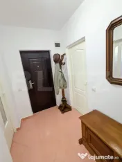 Apartament 2 camere, decomandat, intermediar, Zona Florilor