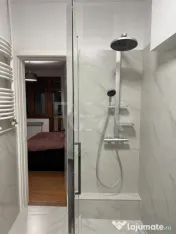 2 camere, Unirii, Colegiul Matei Basarab 