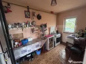 Doua unitati locative cu teren de 4300mp intravilan Jucu de 