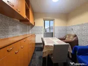 Apartament cu 3 camere de vânzare, Dragoș Vodă 