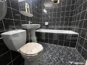 Apartament cu 3 camere de vânzare, Dragoș Vodă 