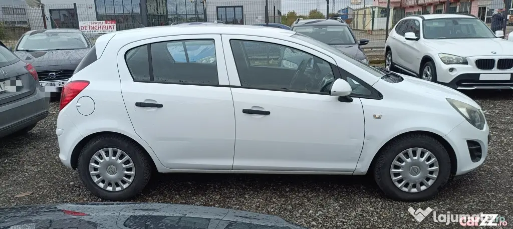 ...Opel Corsa... - Ploiestiori (Prahova)