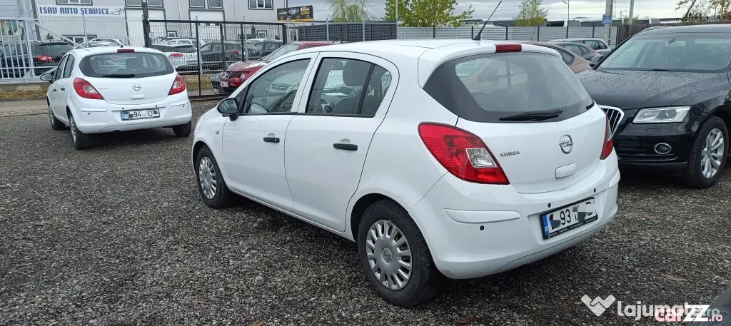 ...Opel Corsa... - Ploiestiori (Prahova)