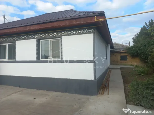 CASĂ DE VÂNZARE ÎN TECHIRGHIOL – POZIȚIE LA STRADA PRI - Techirghiol (Constanta)