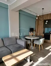 Apartament 3 camere zona Delfinariu 