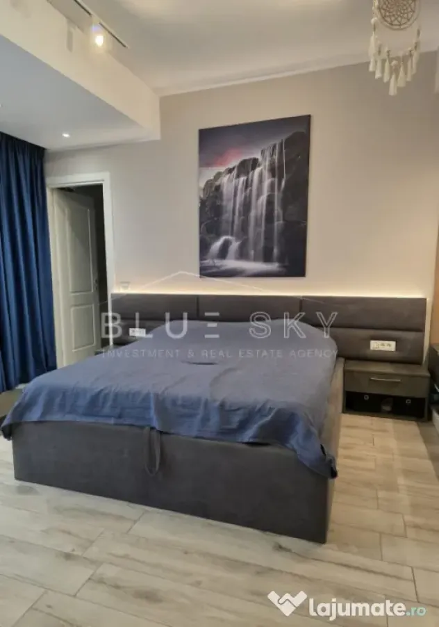 Apartament 3 camere zona Delfinariu - Constanta (Constanta)