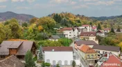 CASĂ ÎN ȘCHEI CU 4 CAMERE | 140 MP UTILI + DEMISOL ȘI TERASĂ 