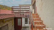 CASĂ ÎN ȘCHEI CU 4 CAMERE | 140 MP UTILI + DEMISOL ȘI TERASĂ 