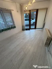 SPATIU COMERCIAL-ULTRACENTRAL 
