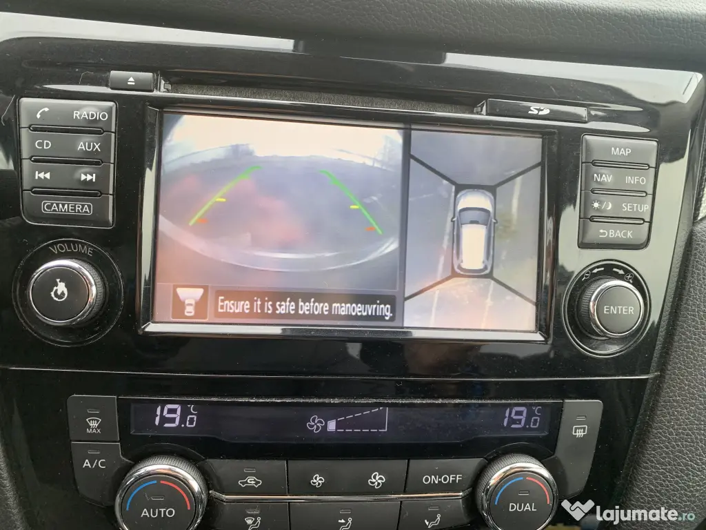 Nissan X-Trail 2015 diesel, 9.800 € — imagine 9