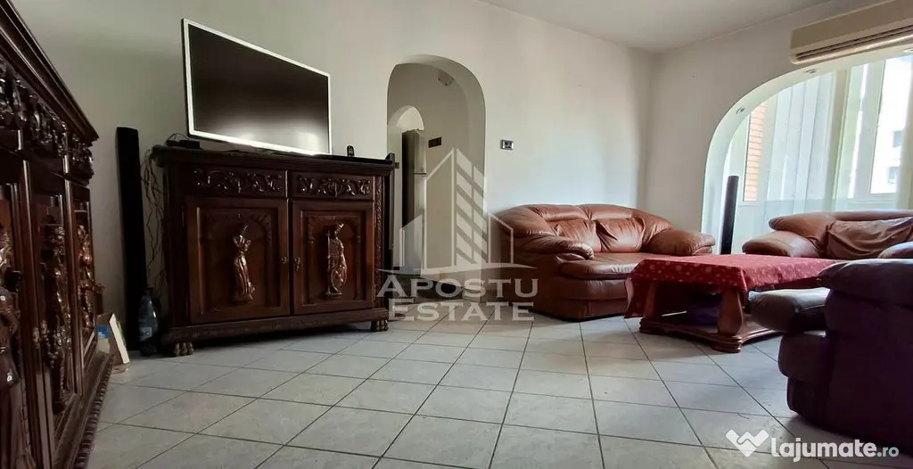 Apartament 4 camere micalaca zona 100 - Arad (Arad)