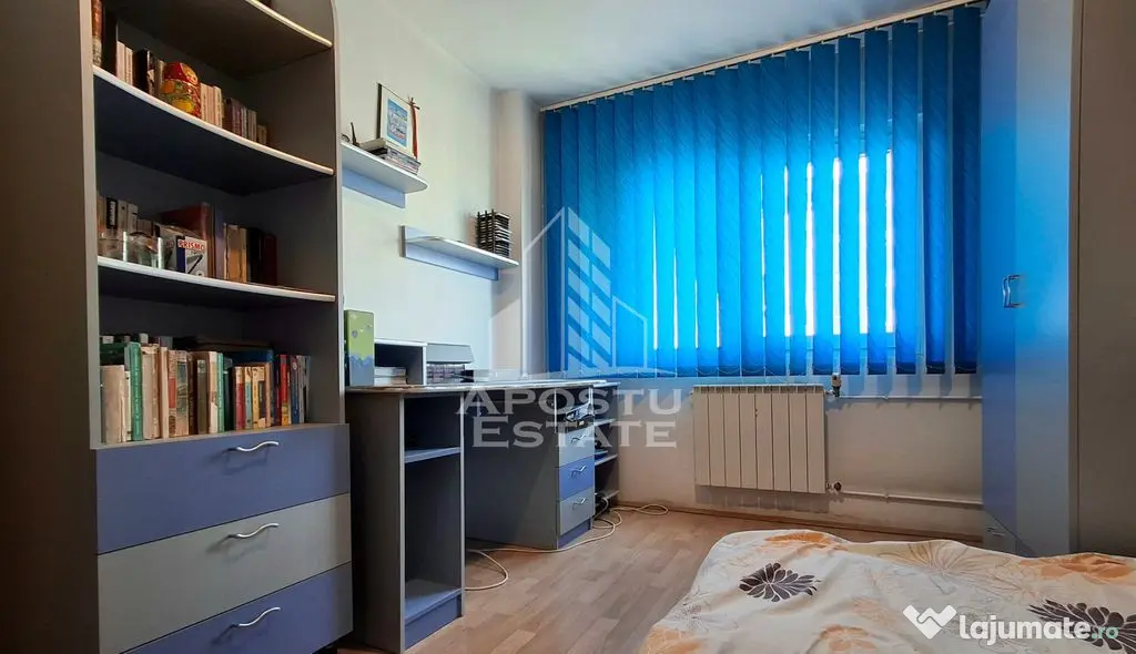 Apartament 4 camere micalaca zona 100 - Arad (Arad)