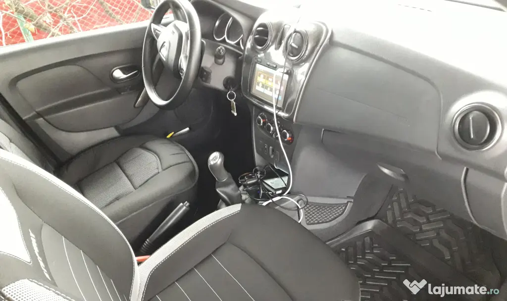 Vand Sandero Stepway, 1,5 diesel, 70000 Km, 95CP, an fabr. 2018.