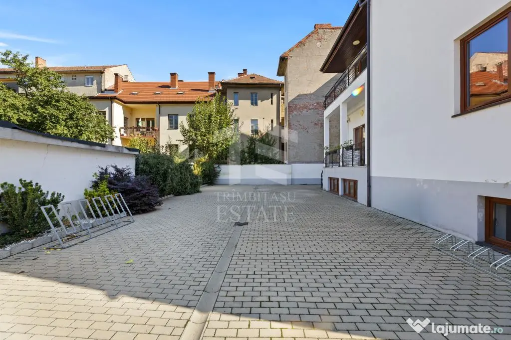 ULTRACENTRAL | Spatiu Comercial | Demisol + Parter 450mp | Impecabil - Timisoara (Timis)