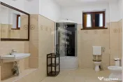 ULTRACENTRAL | Spatiu Comercial | Demisol + Parter 450mp | Impecabil